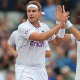 Stuart Broad steals back the limelight, just when it seems he's being shunted out of it