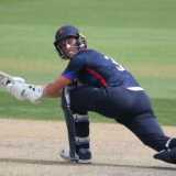 Dane Vilas denies Sussex's kids their day out as grown-up century propels Lancashire to final