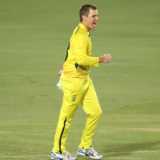 Adam Zampa five-for dismantles New Zealand as Australia defend 196 to take series