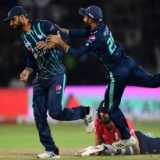 Batting order, bowling chaos, as clash of ideologies creates a classic encounter