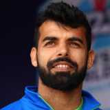 Shadab, the absolute beating heart of the latest Pakistan ride
