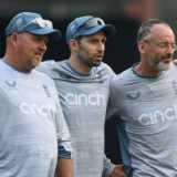 David Saker returns to England's Test set-up as Ashes bowling coach