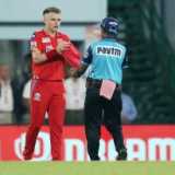 IPL to allow one ball change on demand to counter dew