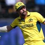 Head marks return from broken hand with scintillating century
