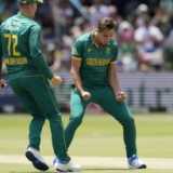 Nandre Burger, de Zorzi help South Africa draw level against India
