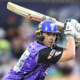 Ben McDermott fires on return as Hurricanes thrash Thunder