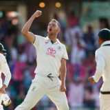 Hazlewood's WOWOWO over trumps Jamal's six-for as Pak collapse