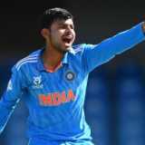 Saumy Pandey leads India to victory; England ease past Scotland