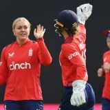 England survive top-order implosion as Sarah Glenn derails Pakistan's victory hopes