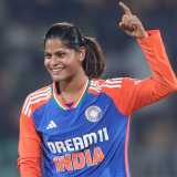 Radha Yadav replaces Asha Sobhana in India's XI after toss