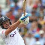 England thrive as Smith pays his potential forward