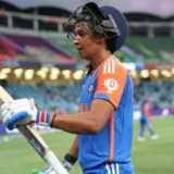 Harmanpreet serves up a reminder of Harmonster