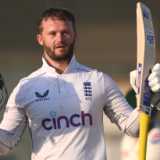 Duckett: Anderson told me to throw a drink on his head during Ashes incident
