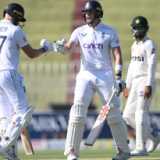 Jamie Smith averts England tailspin in latest show of class