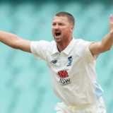 Bird joins 400 club to put NSW in mix for Shield final
