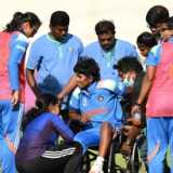 Reddy suffers blow to knee during warm-up match against England