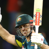 Marsh's irresistible form raises provocative Ashes question