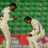 Noman puts Pakistan in driver's seat on 16-wicket day