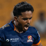 Mangesh Yadav's journey: from traveling unreserved in trains to a 5.2 crore IPL payday