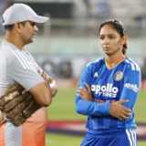 Muzumdar urges India to 'stay in the present' after T20 World Cup malfunction