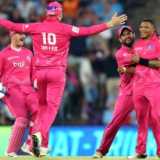 Baartman hat-trick sets up Royals' bonus-point win