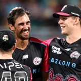 Starc's four-for, Smith and Curran fifties put Sixers in BBL Qualifier