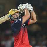 Absolute mayhem - Tim David brings the roof down at Chinnaswamy