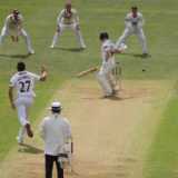 Shaw, Overton give Somerset edge on 15-wicket day