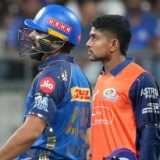 Rohit retires hurt, Kohli troubled by ankle during RCB's win over MI