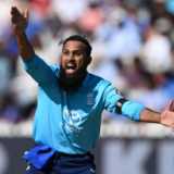 England bowl, Rashid and Curran in; Pakistan unchanged