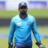 De Silva on Dickwella selection: In Galle, 'player with the best glovework plays'