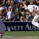 Which umpire gave Sachin Tendulkar out 'shoulder before wicket' to Glenn McGrath in 1999?