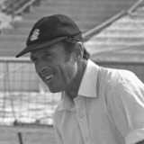 Eight new balls, Boycs' go-extra-slow, Gower's stand-in bat