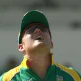 Anxious South Africa fall to mindless adventure