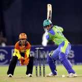 Yousuf and Razzaq happy to be back