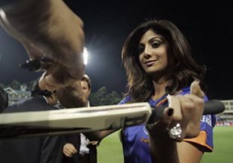 New owner, new  new cheerleader, new beginning