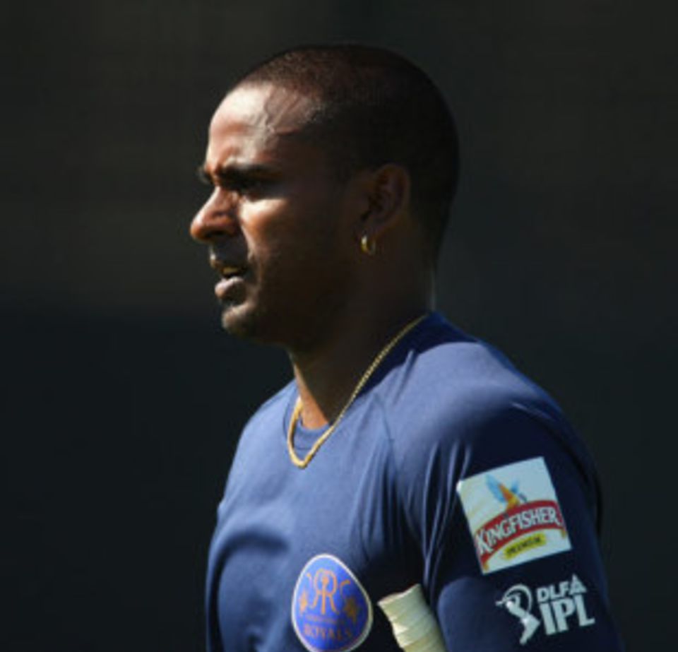 Dimitri Mascarenhas turned his ankle during his run-out