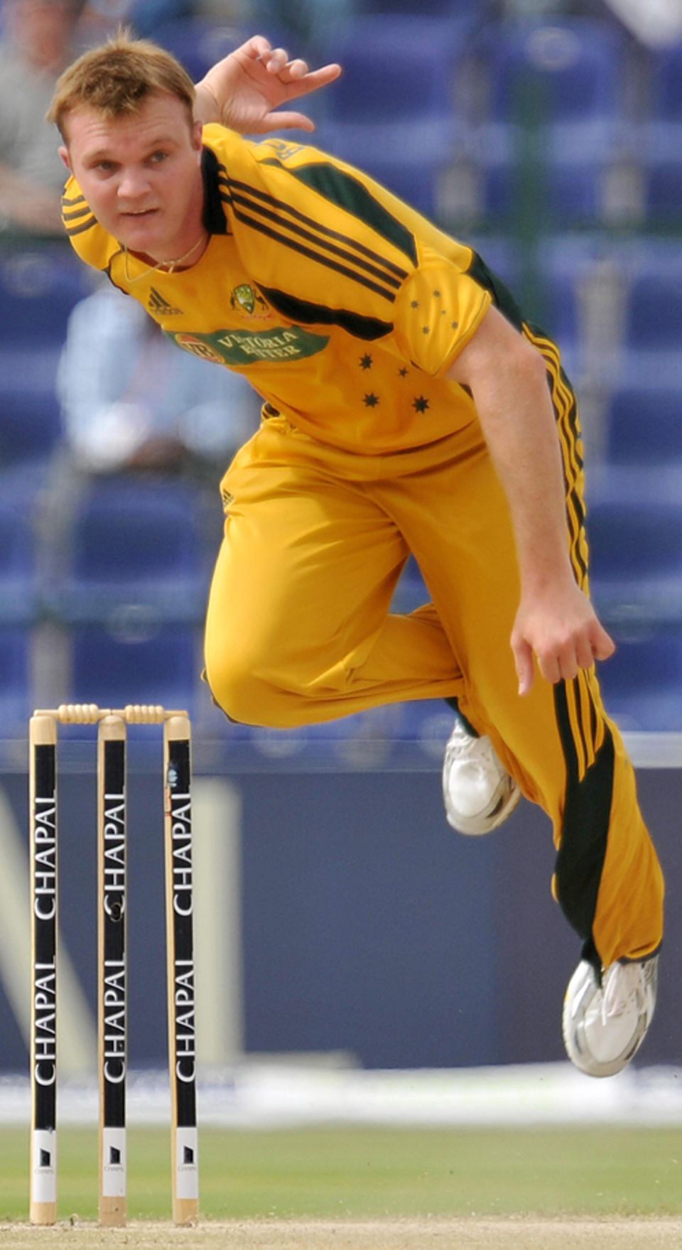 Doug Bollinger bends his back