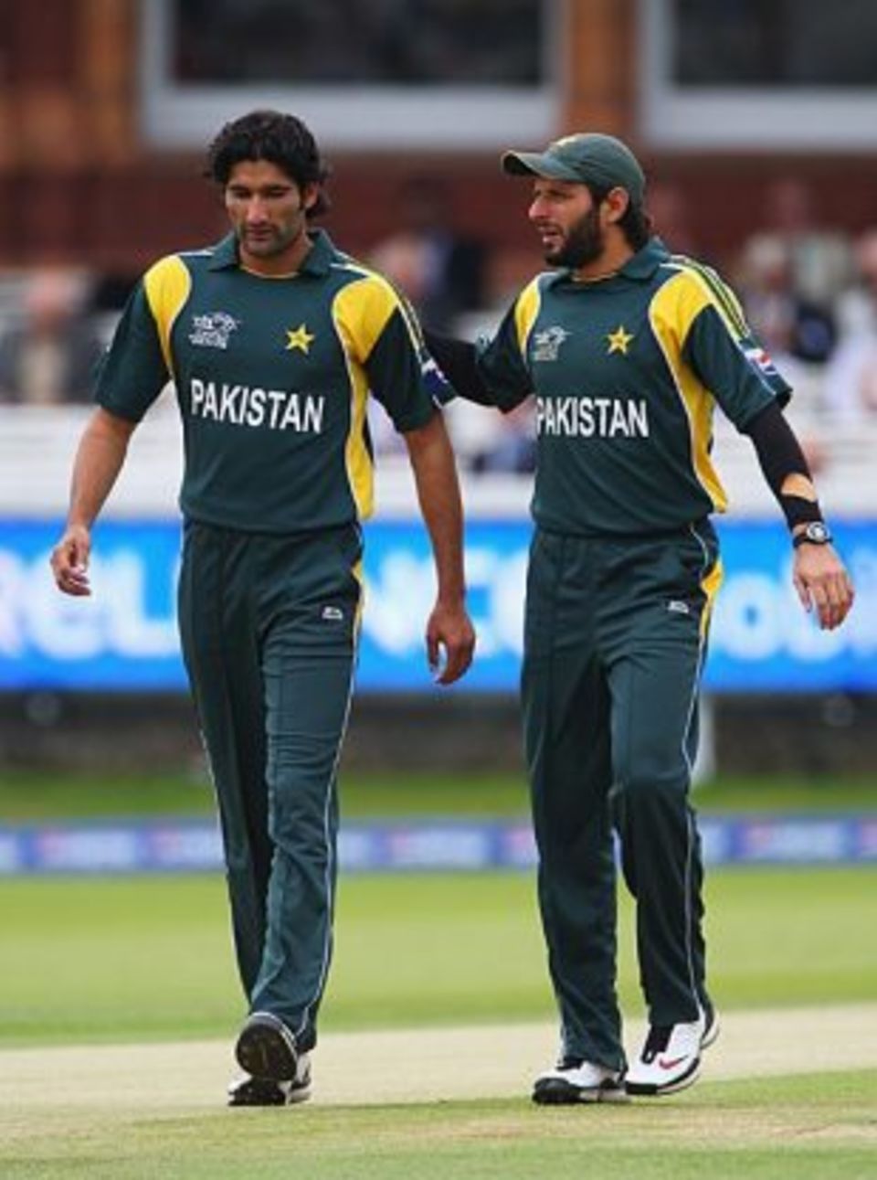 Sohail Tanvir sent down a shocker of a first over