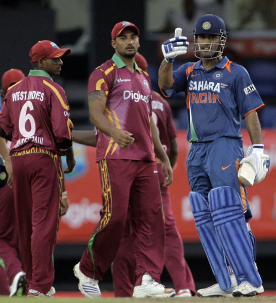 MS Dhoni flashes a thumbs-up sign after guiding India to a 2-1 series lead