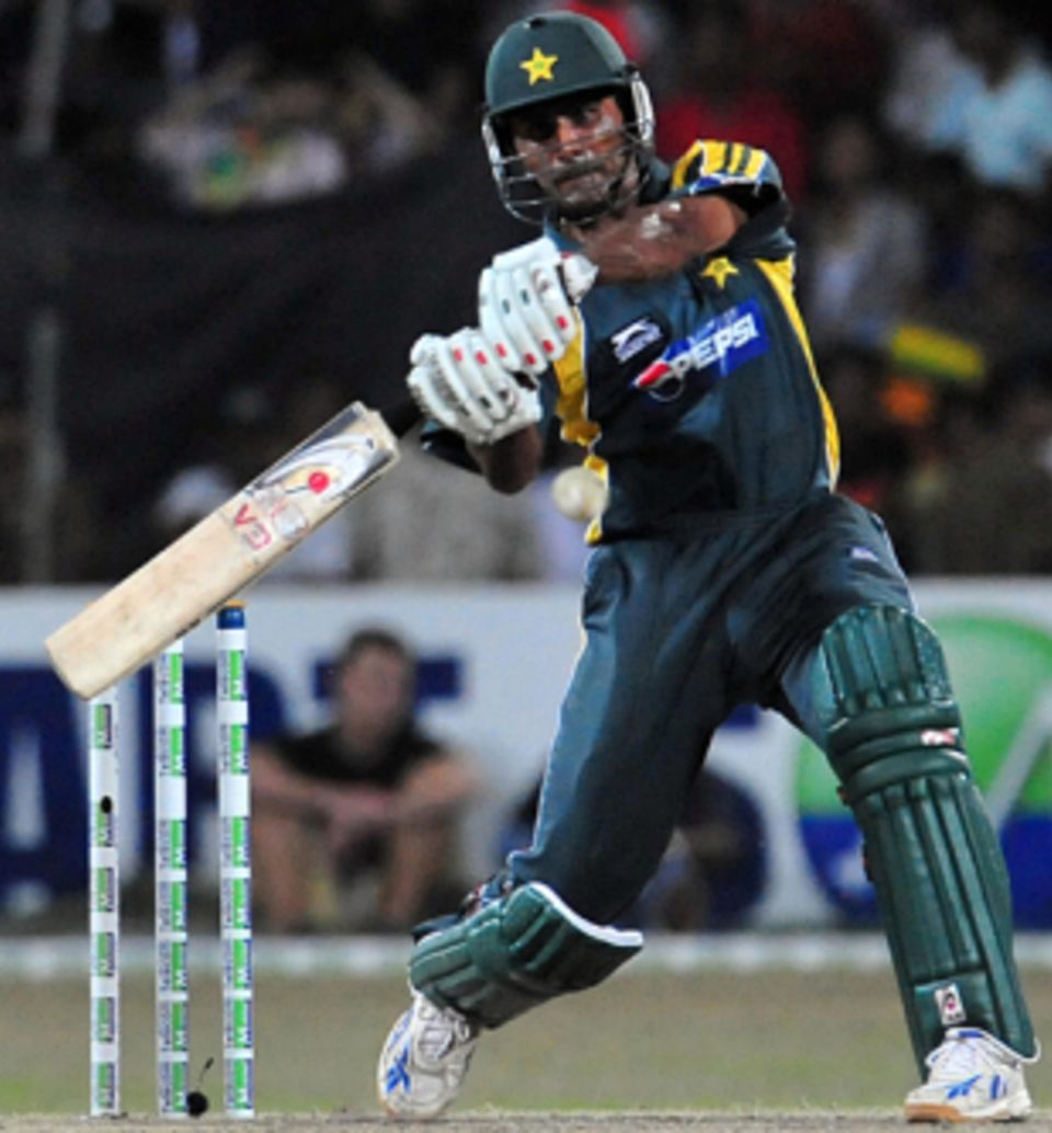 There is confusion over whether an IPL franchise approached Abdul Razzaq