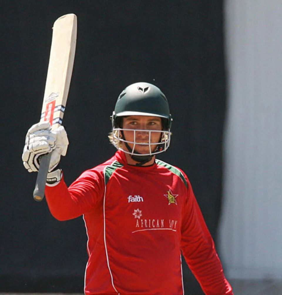 Brendan Taylor made a defiant half-century