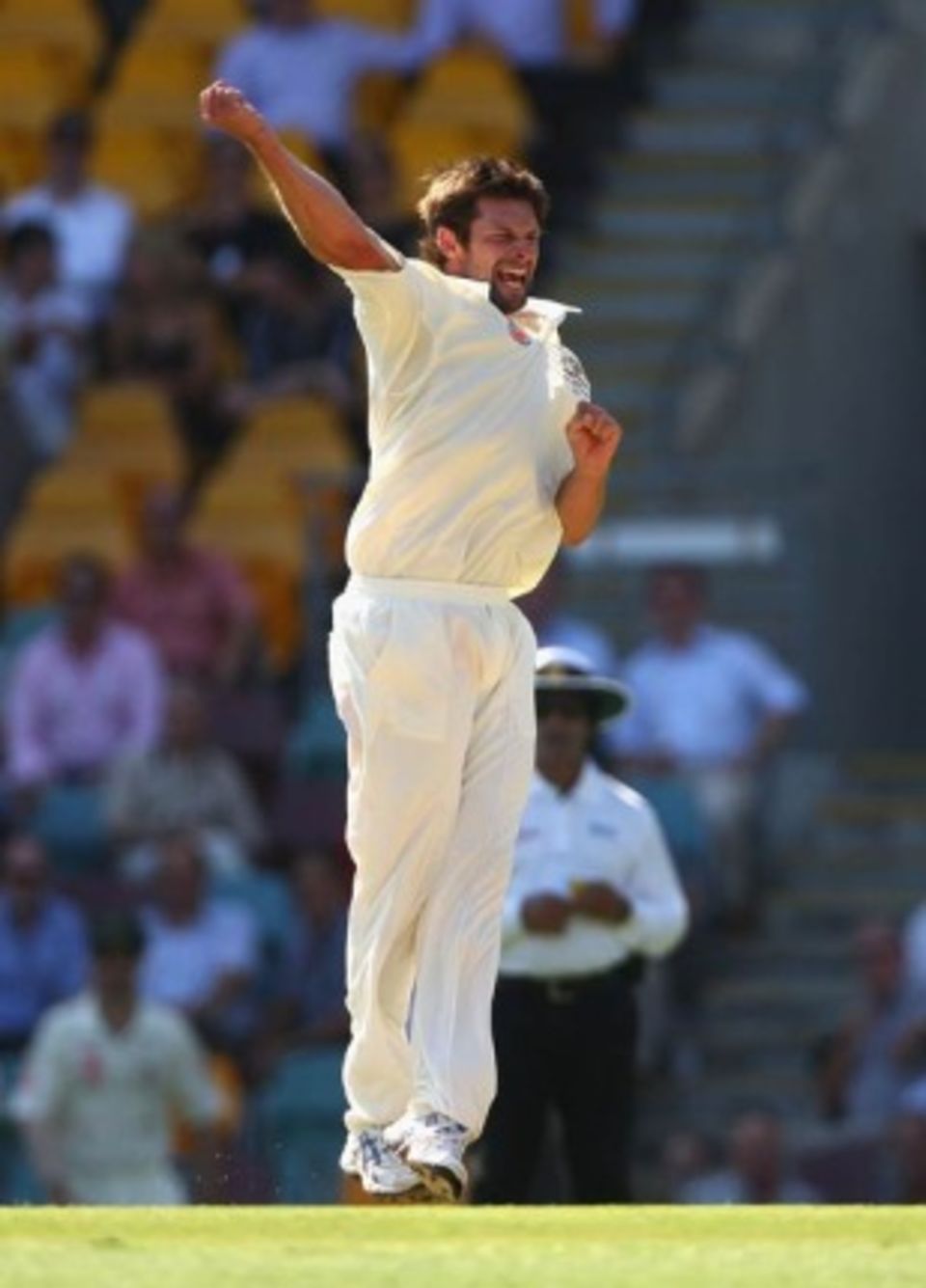 Ricky Ponting asked, and Ben Hilfenhaus delivered