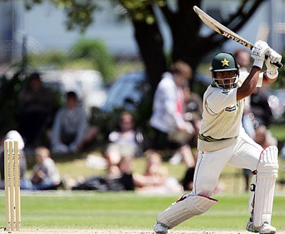 Umar Akmal steadied Pakistan after early wickets