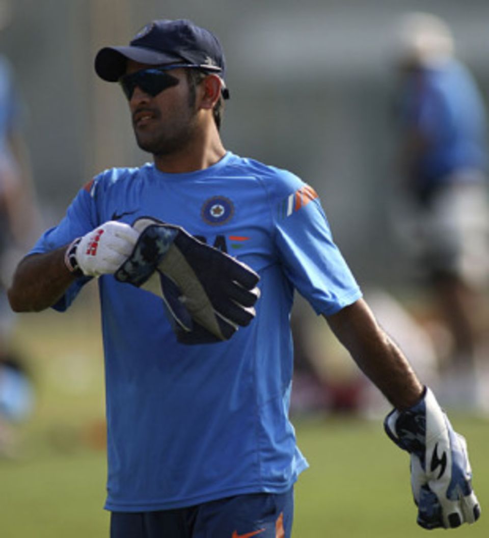 Dhoni upbeat despite Gambhir's absence