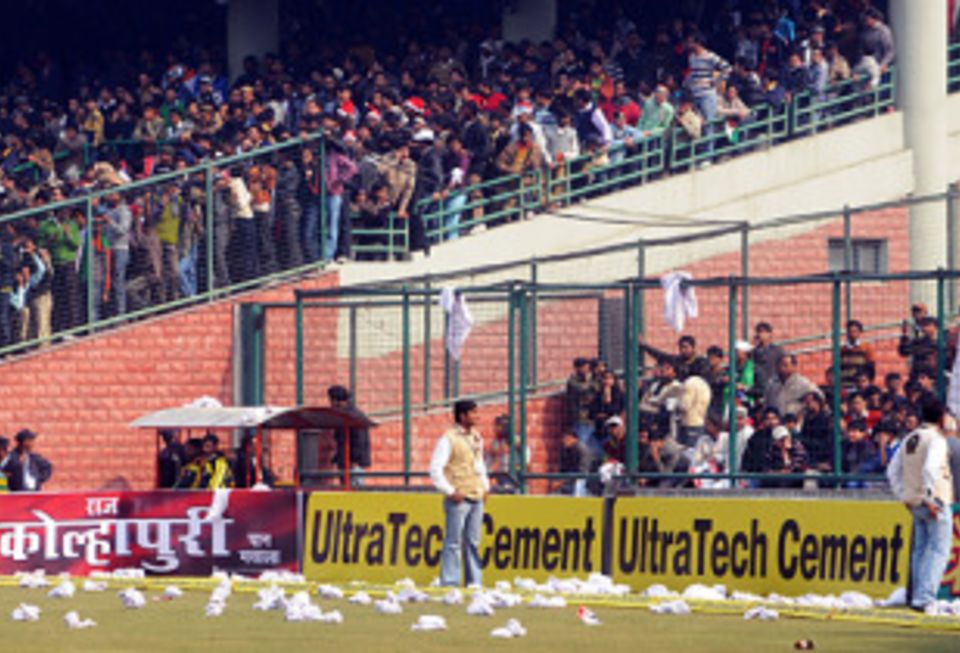 Unruly scenes at the Kotla with the India-Sri Lanka ODI being called off