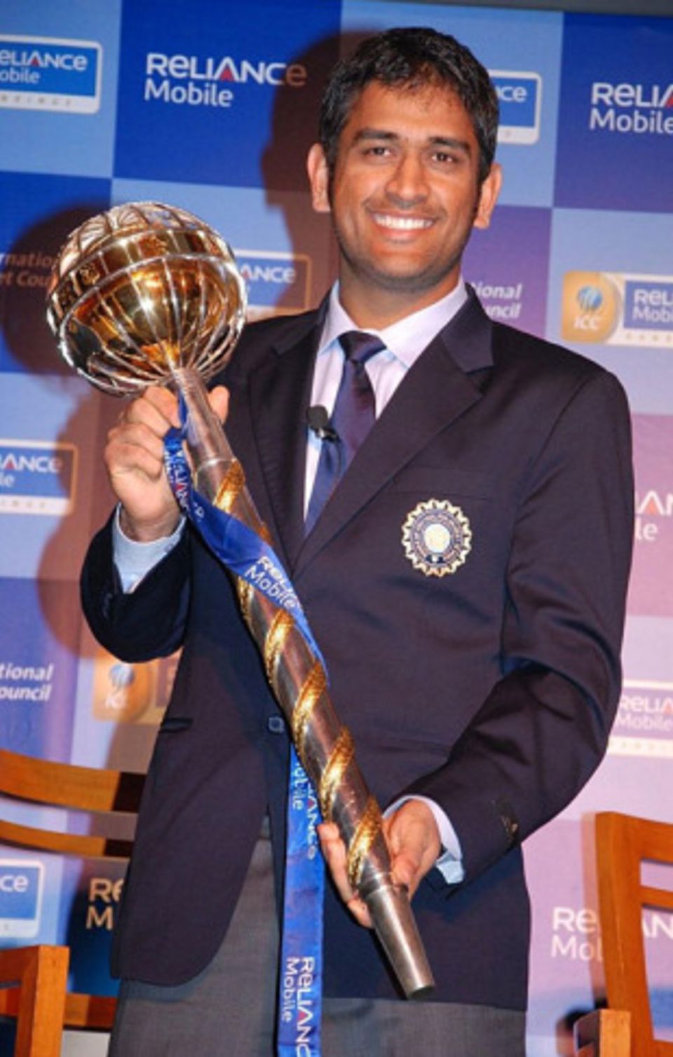 MS Dhoni proudly displays the ICC Test Championship mace