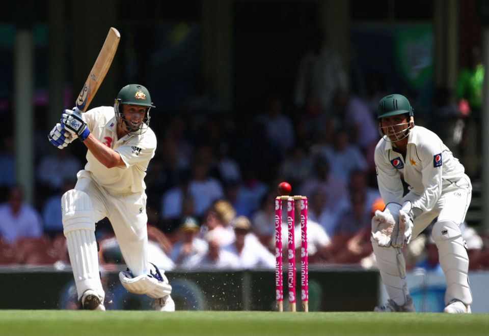 Michael Hussey's unbeaten century set up an unexpected win for Australia against Pakistan in Sydney
