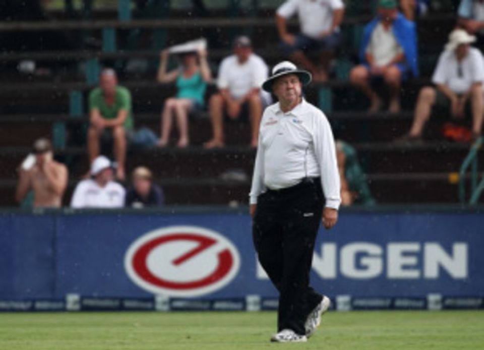 Umpire Steve Davis will have to at his very best in the absence of the review system