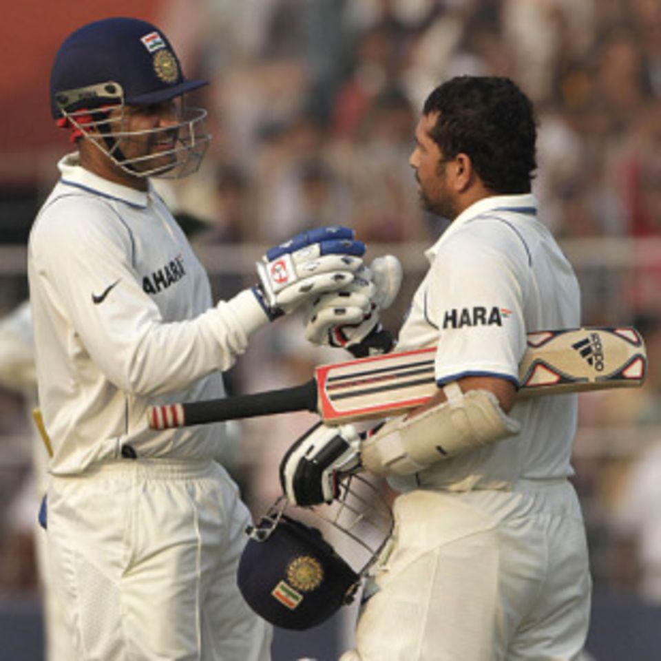 Virender Sehwag and Sachin Tendulkar have contrary views on the UDRS